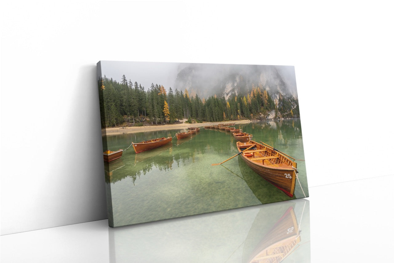 Tablou Canvas The Boat Corridor