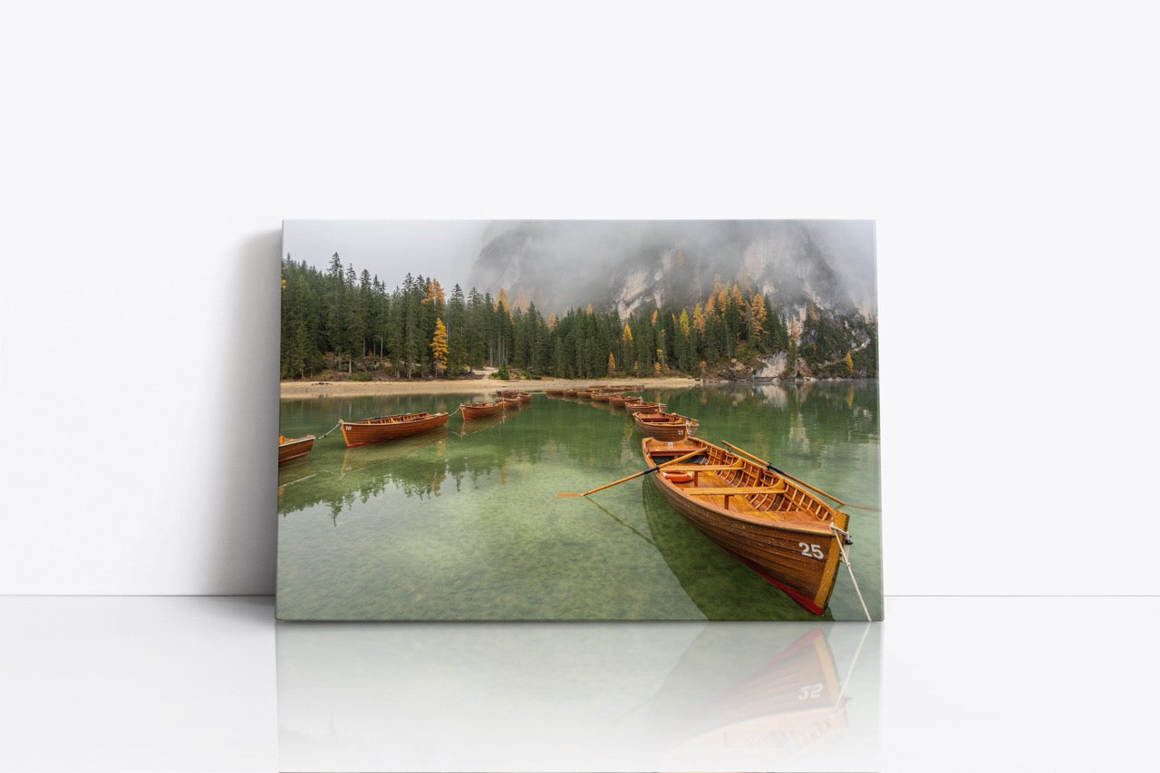 Tablou Canvas The Boat Corridor