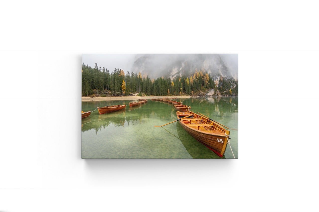 Tablou Canvas The Boat Corridor